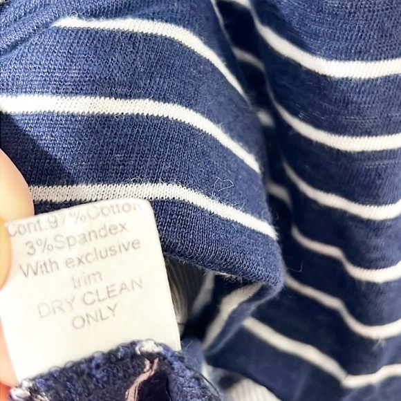 Anthropologie Bailey 44 Linen Top Blue White Striped Lightweight Shirttail Large - Picture 4 of 8